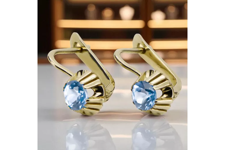 Des boucles d'oreilles Bijoux vintage Aigue-marine Or jaune 14 carats vec027y